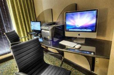 фото отеля Hampton Inn & Suites Gainesville-Downtown