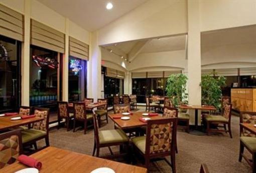 фото отеля Holiday Inn Santa Maria