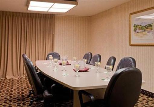 фото отеля Holiday Inn Santa Maria