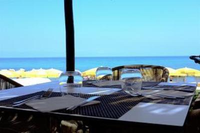 фото отеля Villaggio Club Baia del Sole