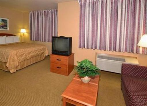 фото отеля MainStay Suites Milwaukee Airport Oak Creek
