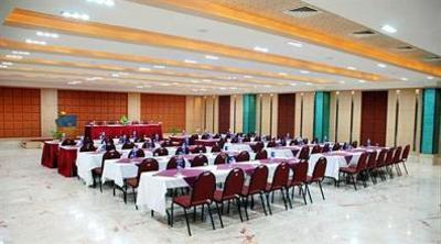 фото отеля Hotel Sandesh The Prince
