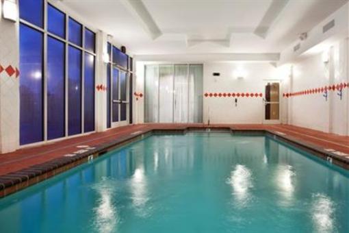 фото отеля Holiday Inn Lake Charles West Sulphur