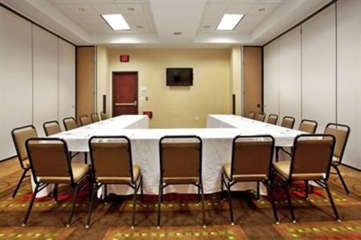 фото отеля Holiday Inn Lake Charles West Sulphur