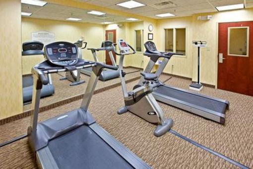 фото отеля Holiday Inn Express Hotel & Suites Lexington Northeast