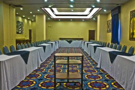 фото отеля Hampton Inn Tampico
