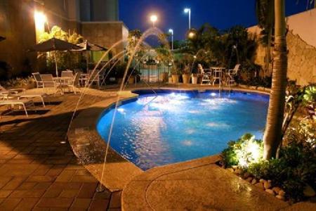 фото отеля Hampton Inn Tampico