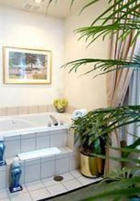 фото отеля SpringHill Suites Manchester Airport
