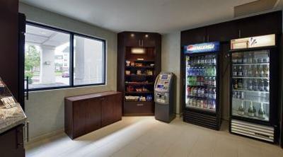 фото отеля SpringHill Suites Manchester Airport