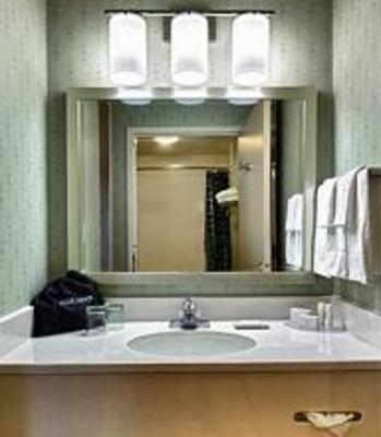 фото отеля SpringHill Suites Manchester Airport