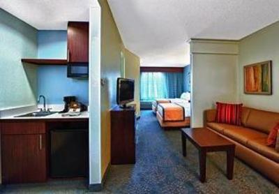 фото отеля SpringHill Suites Manchester Airport