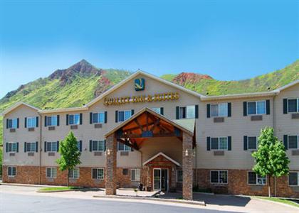 фото отеля Quality Inn & Suites On The River Glenwood Springs