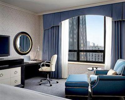 фото отеля The Ritz-Carlton Chicago (A Four Seasons Hotel)