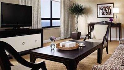 фото отеля The Ritz-Carlton Chicago (A Four Seasons Hotel)