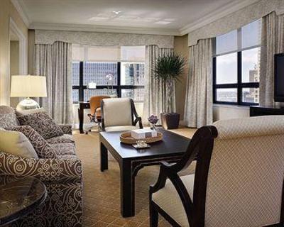 фото отеля The Ritz-Carlton Chicago (A Four Seasons Hotel)