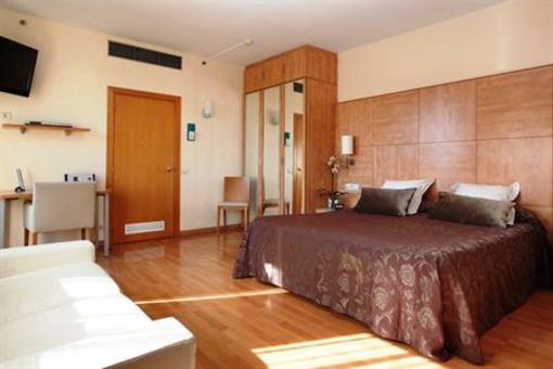 фото отеля Aparthotel Silver