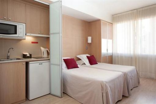 фото отеля Aparthotel Silver