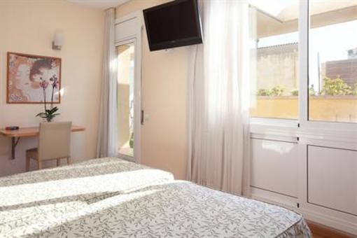 фото отеля Aparthotel Silver