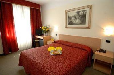 фото отеля Villa Adele Hotel