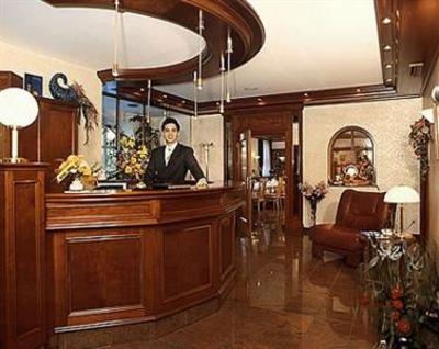 фото отеля Hotel Am Schlossberg Erding