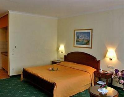фото отеля Hotel Am Schlossberg Erding