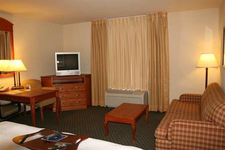 фото отеля Hampton Inn Sikes Senter Mall Wichita Falls