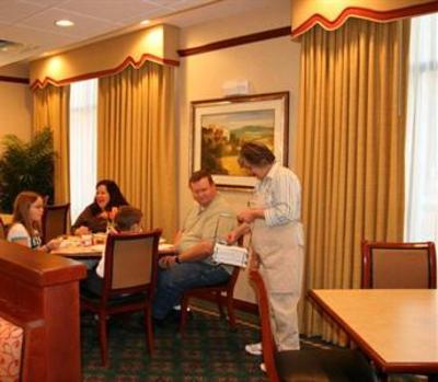 фото отеля Hampton Inn Sikes Senter Mall Wichita Falls