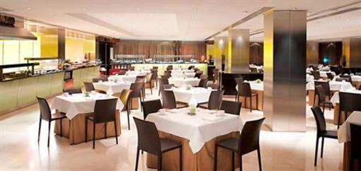 фото отеля Melia Madrid Princesa