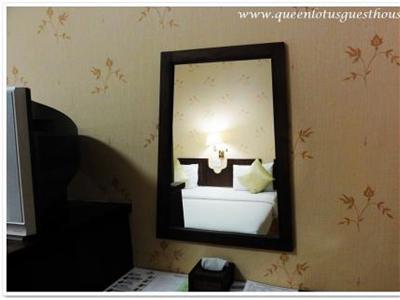фото отеля Queen Lotus Guest House