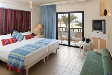 фото отеля Crowne Plaza Sahara Sands Port Ghalib Resort