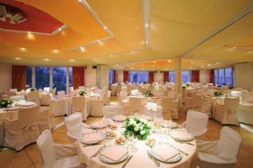 фото отеля Altafiumara Resort Villa San Giovanni