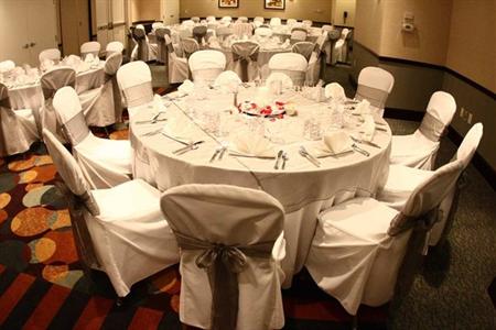 фото отеля Hilton Garden Inn Charlotte Mooresville