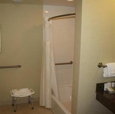 фото отеля Hilton Garden Inn Charlotte Mooresville