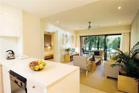 фото отеля Noosa Springs Resort