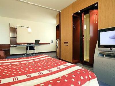 фото отеля Suite Novotel Rouen Normandie
