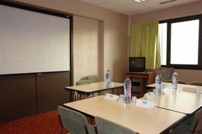 фото отеля Brit Hotel Floreal Cesson-Sevigne