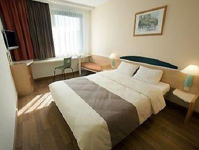 фото отеля Ibis Bremen Centrum