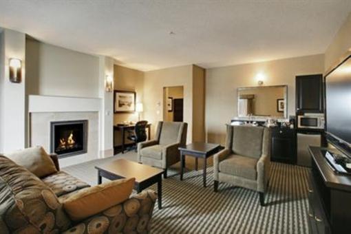 фото отеля BEST WESTERN Sunrise Inn & Suites