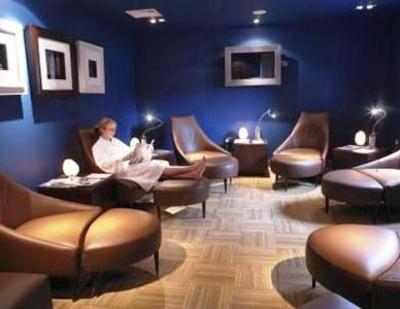 фото отеля Macdonald Frimley Hall Hotel & Spa