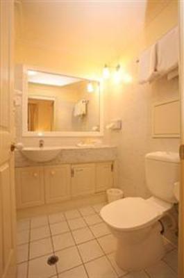 фото отеля Rothbury Heritage Apartment Hotel