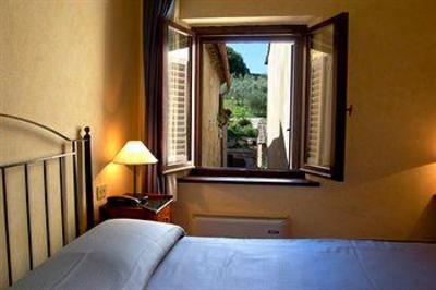 фото отеля Hotel L'Antico Pozzo