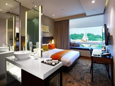 фото отеля Park Regis Singapore