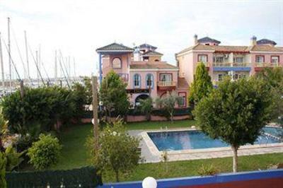 фото отеля Apartments Marina Internacional Torrevieja
