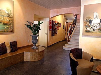 фото отеля Hotel Le Cours Saint-Gilles (Gard)