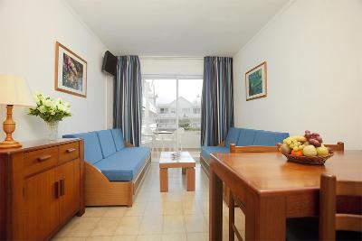 фото отеля Apartments Habitat Pollenca