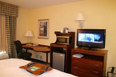 фото отеля Hampton Inn Lebanon