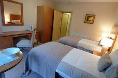 фото отеля Breaffy Woods Hotel