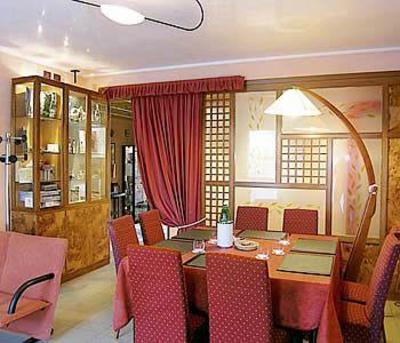 фото отеля Roy Hotel