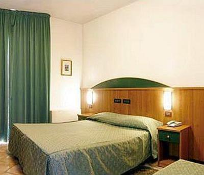 фото отеля Roy Hotel