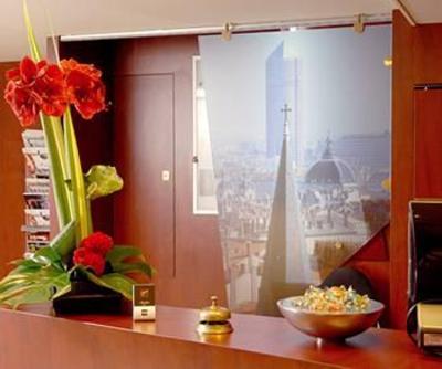фото отеля Logis De Noailles